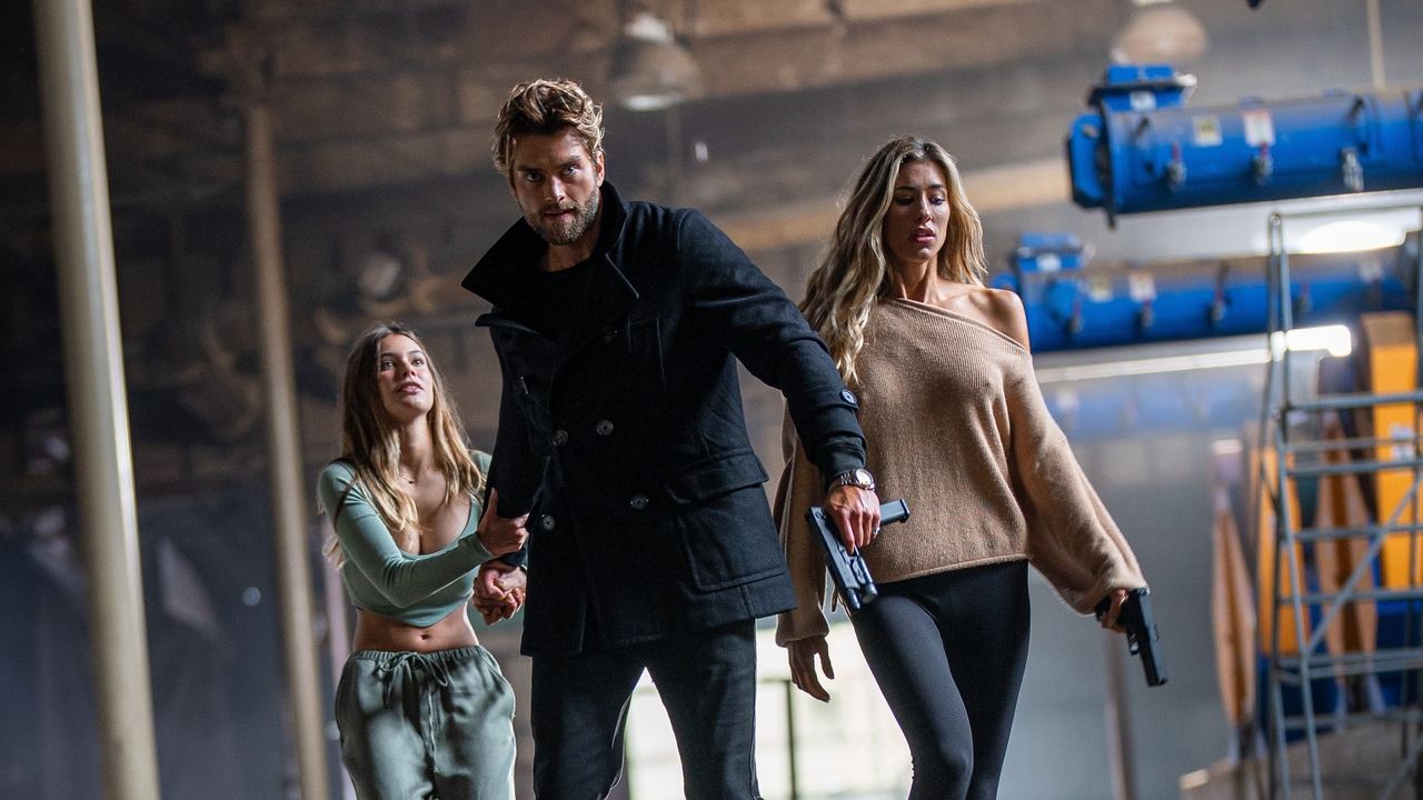 فيلم 72 Hours 2024 مترجم
