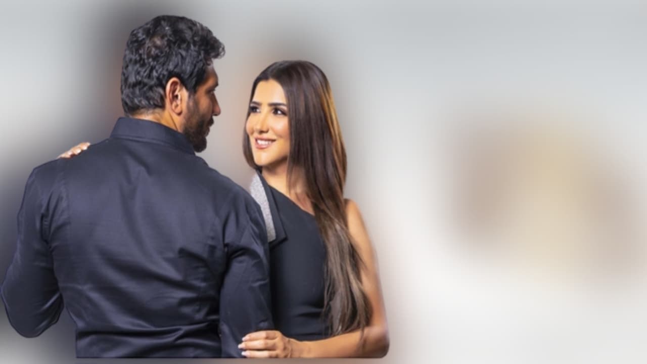 فيلم تحت تهديد السلاح